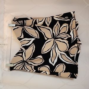 Boston Proper skort size large worn once.